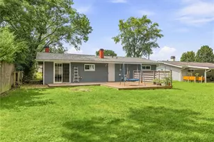 9103 Cranbrook Dr, Northfield Village, OH 44067 - Photo 23