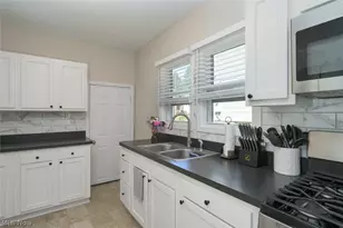 185 24th St NW, Barberton, OH 44203 - Photo 19
