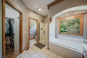 5573 Nettlecreek Ave NW, Massillon, OH 44646 - Photo 23