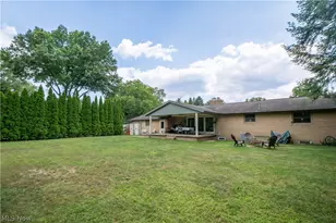 731 Bachtel St SE, North Canton, OH 44720 - Photo 37
