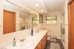 731 Bachtel St SE, North Canton, OH 44720 - Photo 25