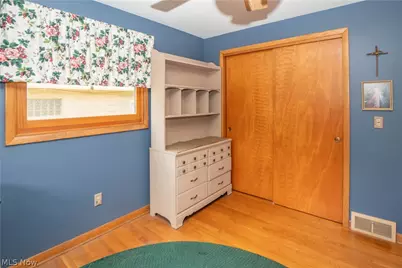 731 Bachtel Street SE, North Canton, OH 44720 - Photo 23