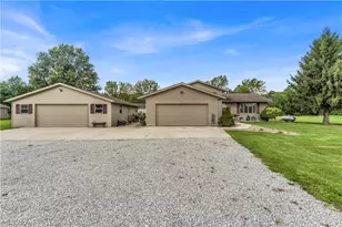 21930 Foster Rd, Wellington, OH 44090 - Photo 5