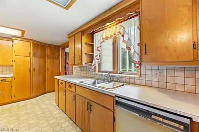 177 N Scranton Street, Ravenna, OH 44266 - Photo 9