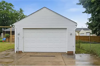 1136 Parkside Avenue, Alliance, OH 44601 - Photo 29