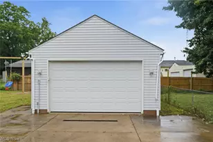 1136 Parkside Ave, Alliance, OH 44601 - Photo 29