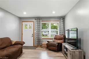 1136 Parkside Ave, Alliance, OH 44601 - Photo 5