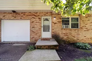1861 Cloveridge Dr, Orrville, OH 44667 - Photo 3