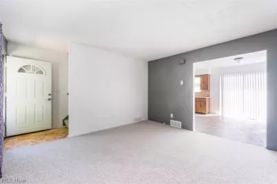 1861 Cloveridge Drive, Orrville, OH 44667 - Photo 9