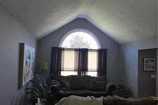 26122 Buckthorn Rd, Oakwood, OH 44146 - Photo 9