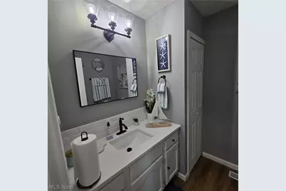 26122 Buckthorn Road, Oakwood, OH 44146 - Photo 13