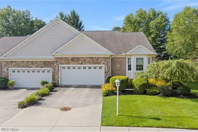 9848 Country Club Circle, Twinsburg, OH 44087 - Photo 1