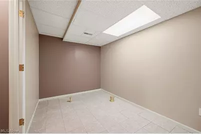 9848 Country Club Circle, Twinsburg, OH 44087 - Photo 35