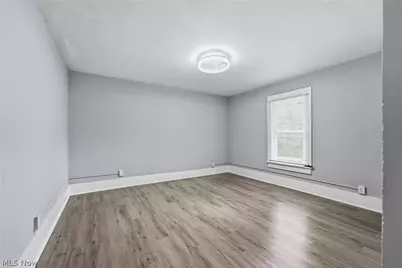 617 Carnahan Avenue NE, Canton, OH 44704 - Photo 27