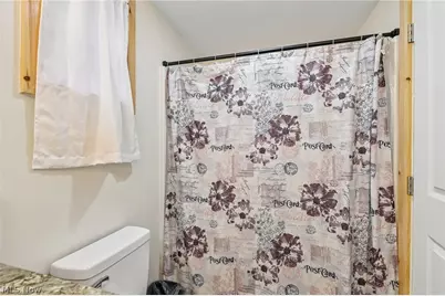 5919 Lake Road W #31, Ashtabula, OH 44004 - Photo 11