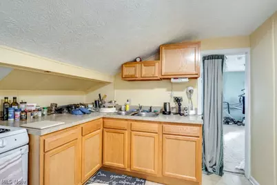 1501 S Cleveland Massillon Road, Copley, OH 44321 - Photo 5