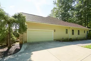 8369 Windsong Tr, Concord Twp, OH 44077 - Photo 29