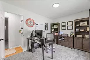 2008 Springfield Lake Blvd, Akron, OH 44312 - Photo 13