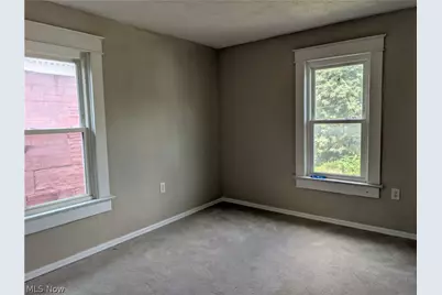 1223 Pennsylvania Avenue, East Liverpool, OH 43920 - Photo 13