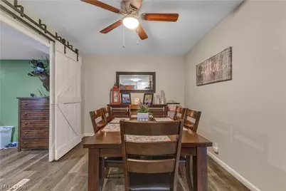 208 Georgia Avenue, Elyria, OH 44035 - Photo 11