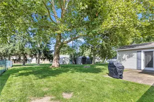 208 Georgia Ave, Elyria, OH 44035 - Photo 25
