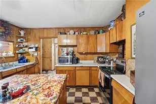 31828 Chestnut Ridge Rd, North Ridgeville, OH 44039 - Photo 5