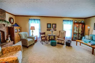 3475 Swallen Ave, Louisville, OH 44641 - Photo 7