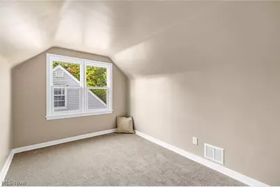 1632 Redwood Avenue, Akron, OH 44301 - Photo 23