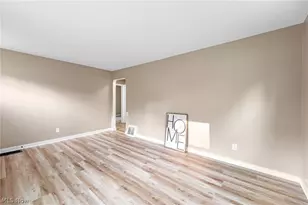 1632 Redwood Ave, Akron, OH 44301 - Photo 15
