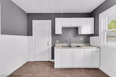414 E 147th Street #1/DN, Loveland, OH 44110 - Photo 11