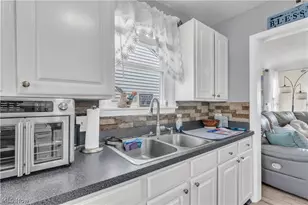 4448 Fulton Rd, Loveland, OH 44144 - Photo 11