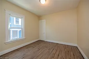 2215 W 101st St, Loveland, OH 44102 - Photo 13