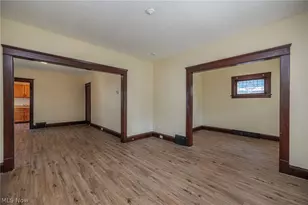 2215 W 101st St, Loveland, OH 44102 - Photo 3