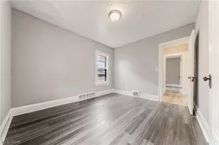 505 E 149th St, Loveland, OH 44110 - Photo 29