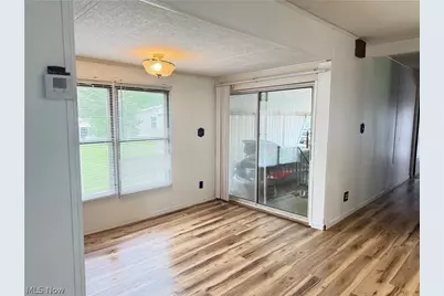 200 Driftwood Drive SE, New Philadelphia, OH 44663 - Photo 13