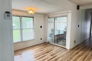 200 Driftwood Dr SE, New Philadelphia, OH 44663 - Photo 13