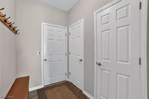 6598 High Perch Dr, North Ridgeville, OH 44039 - Photo 17