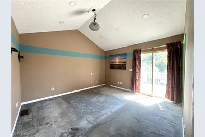 4101 Ivanhoe Drive, Lorain, OH 44053 - Photo 11