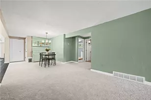 330 Perry Rd, Tallmadge, OH 44278 - Photo 9