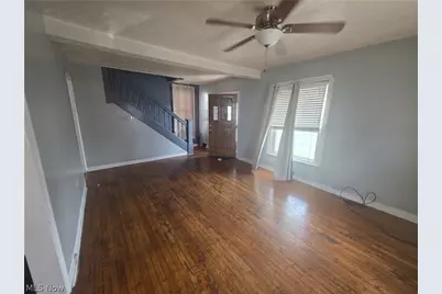 123 E 35th Street, South Lorain, OH 44055 - Photo 13