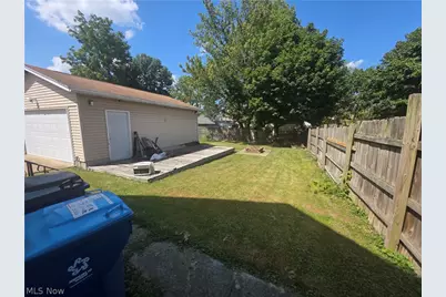 123 E 35th Street, South Lorain, OH 44055 - Photo 41
