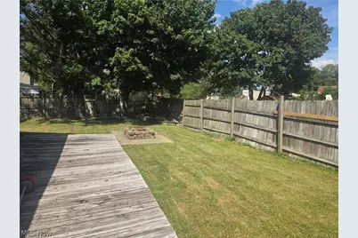 123 E 35th Street, South Lorain, OH 44055 - Photo 7