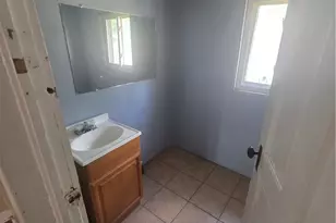 123 E 35th St, South Lorain, OH 44055 - Photo 29