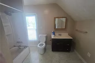 123 E 35th St, South Lorain, OH 44055 - Photo 27
