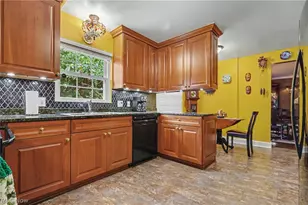 370 Kimberly Rd, Akron, OH 44313 - Photo 21