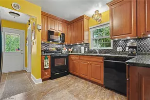 370 Kimberly Rd, Akron, OH 44313 - Photo 19