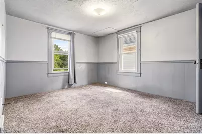 376 Kling Street, Akron, OH 44311 - Photo 13