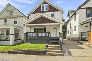 376 Kling St, Akron, OH 44311 - Photo 1