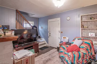 510 Homes Place NW, Canton, OH 44703 - Photo 5