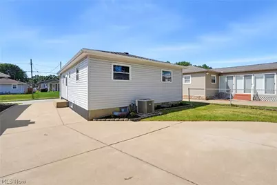 517 Fulmer Avenue, Akron, OH 44312 - Photo 27